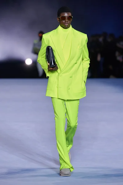 Look 6